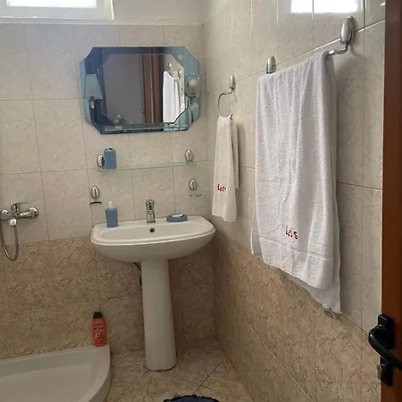Apartment Ledi's Gjirokaster
